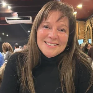 Carmen Gloria Bravo Parra